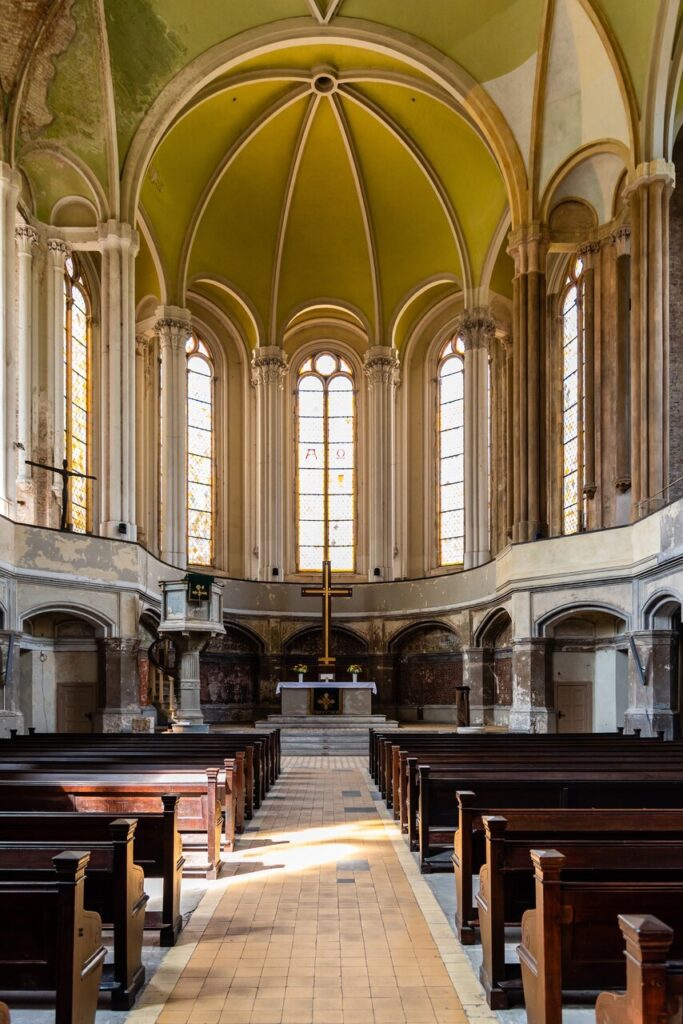 cross 2025 03 10 14 23 23 utc Easy Resize.com